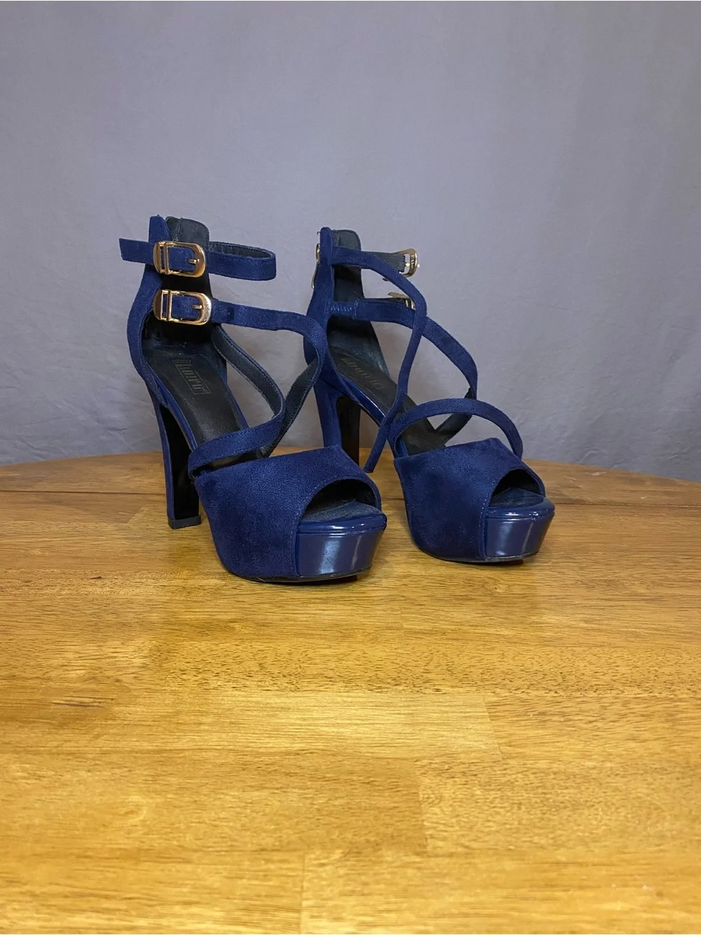 N/A navy blue